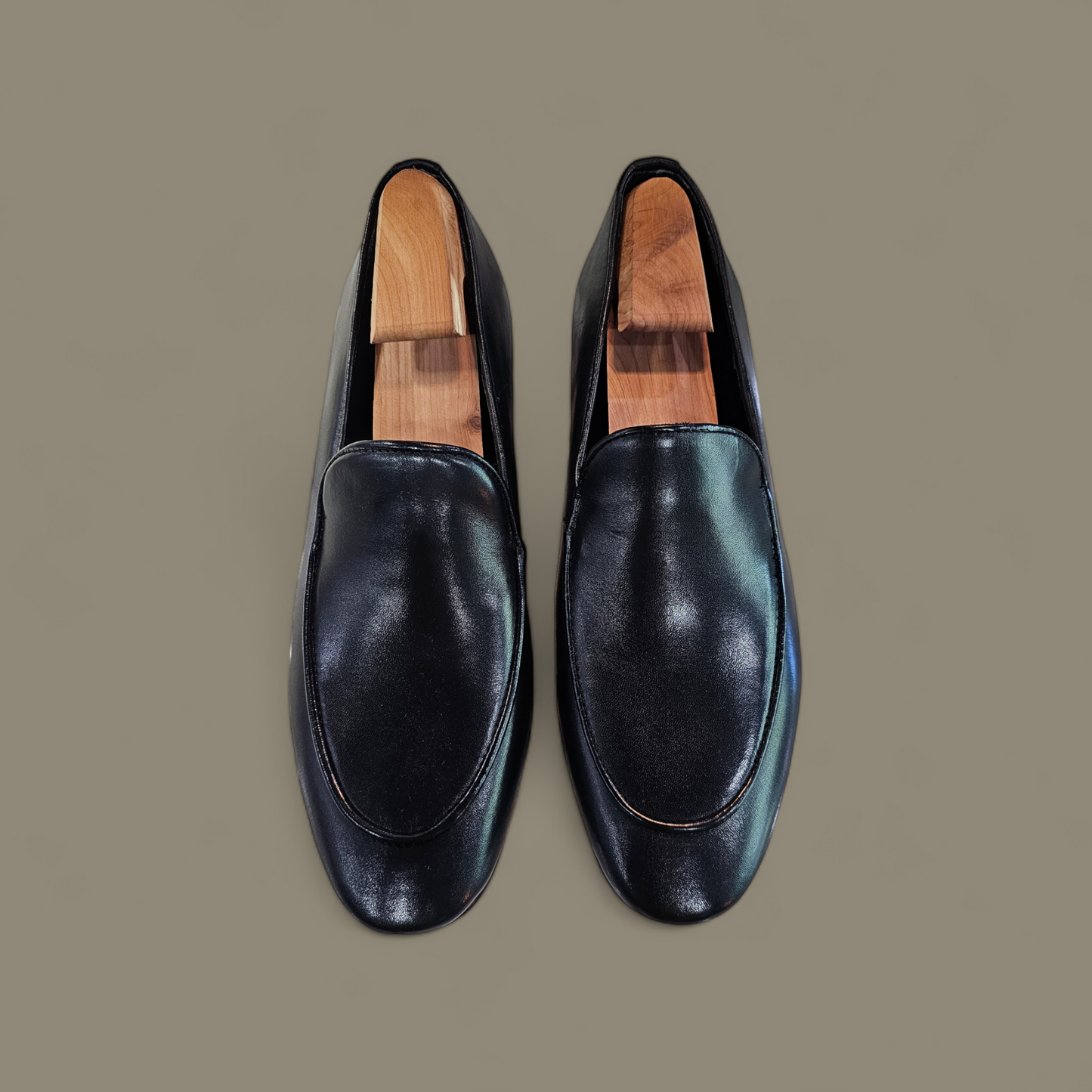 VENETIAN SLIPPER