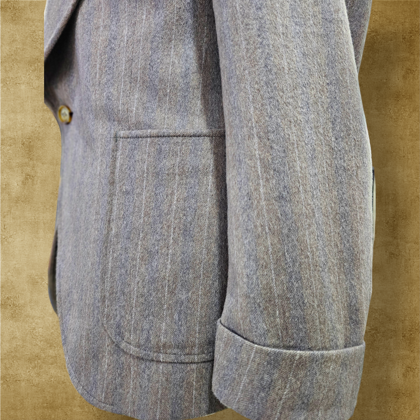 WOOL/CASHMERE PEAK LAPEL JACKET