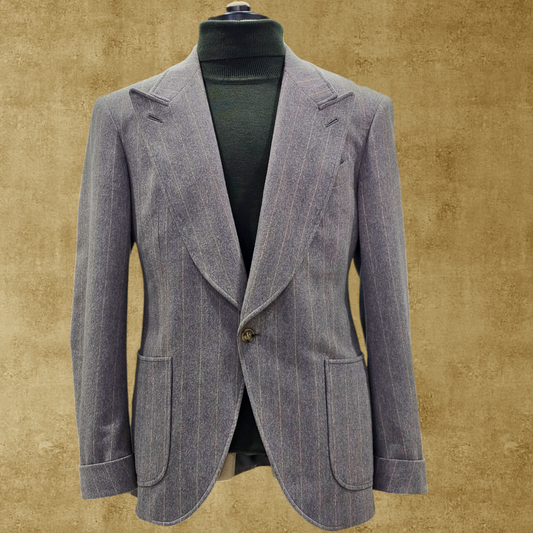 WOOL/CASHMERE PEAK LAPEL JACKET